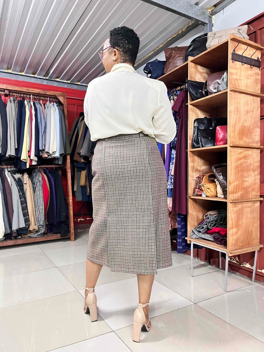 check ladies’ winter skirt