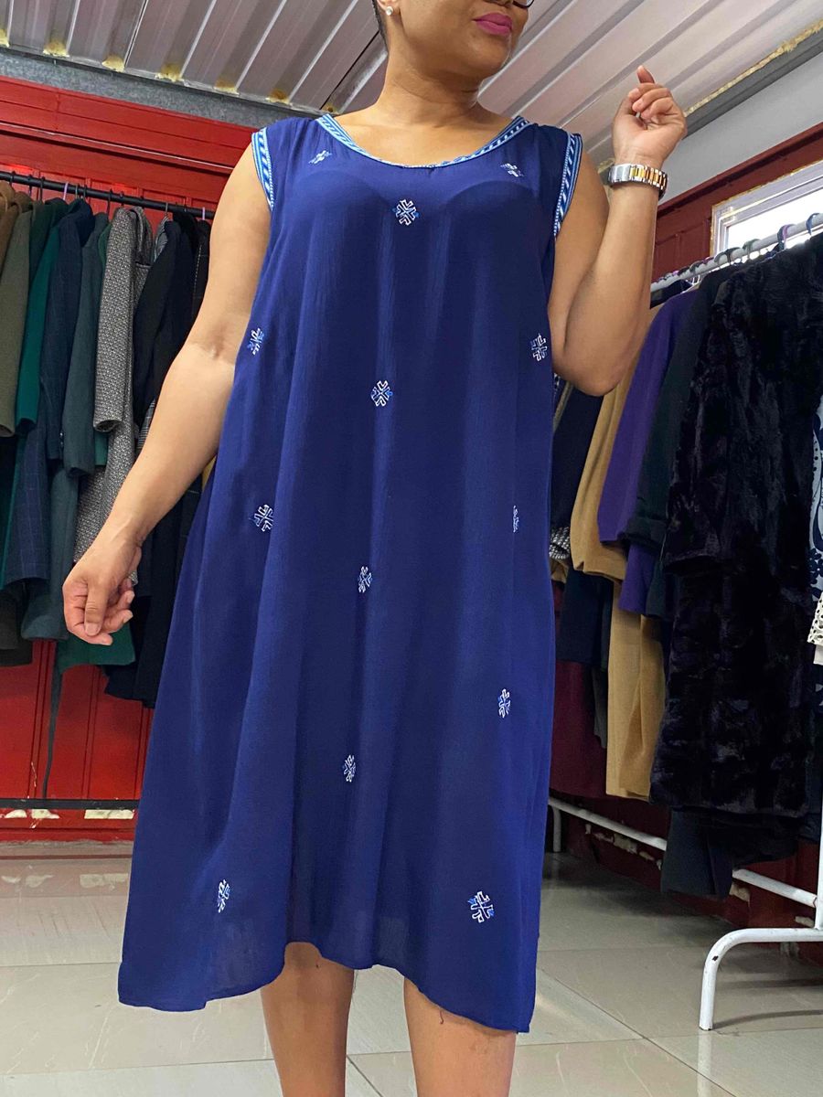 sleeveless ladies’ dress