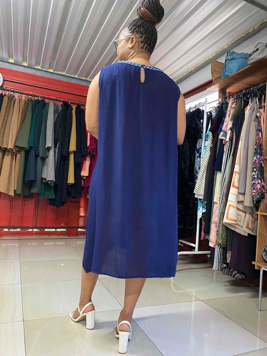 sleeveless ladies’ dress