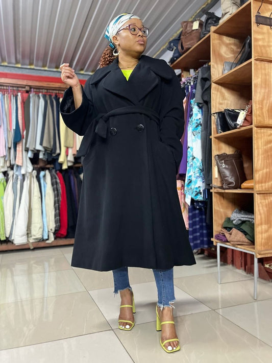 double breasted ladies’ A-line designed winter coat